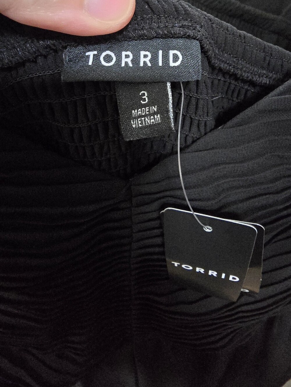 Torrid Size 3 3XL Black Pleated Bodice Maxi Dress - Picture 4 of 4
